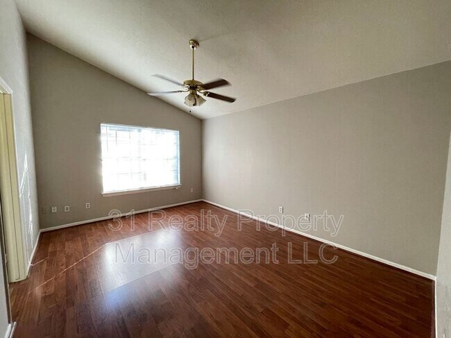 Building Photo - 88 W Rainbow Ridge Cir