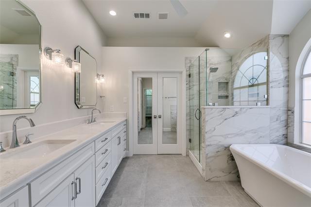 Building Photo - 2611 Lakeforest Ct