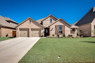Building Photo - Beautiful Home in Sought-After NWISD!