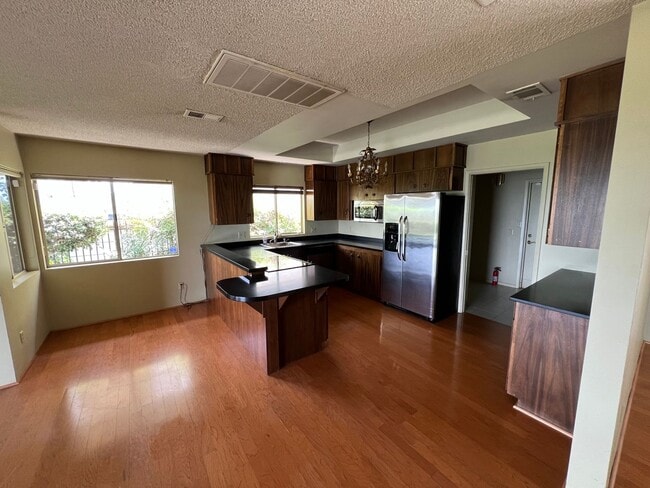 Building Photo - Coming Soon! Beautiful large 3 bedroom Hou...