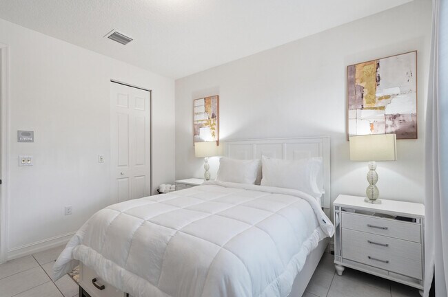 Building Photo - 14085 Paverstone Terrace