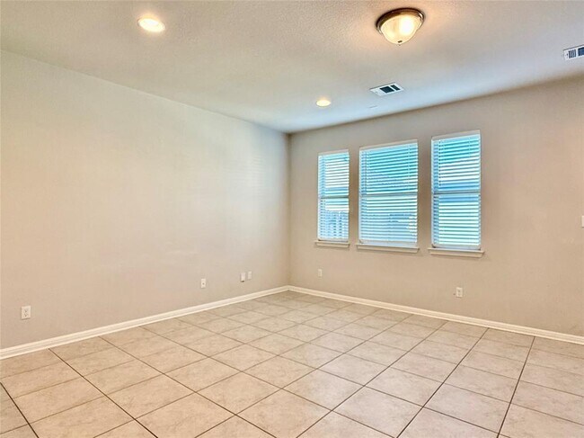 Building Photo - 1941 Arendale Dr