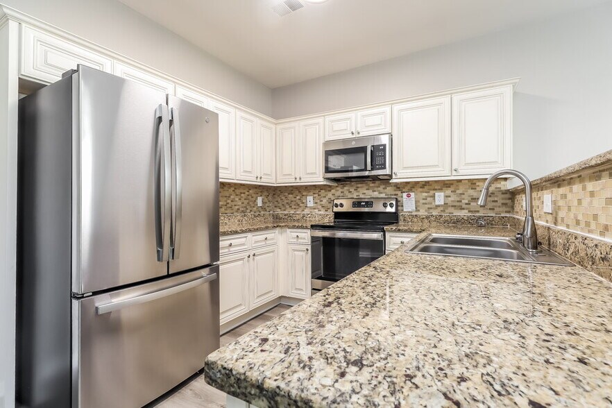 Building Photo - 4014 Haworth Pkwy