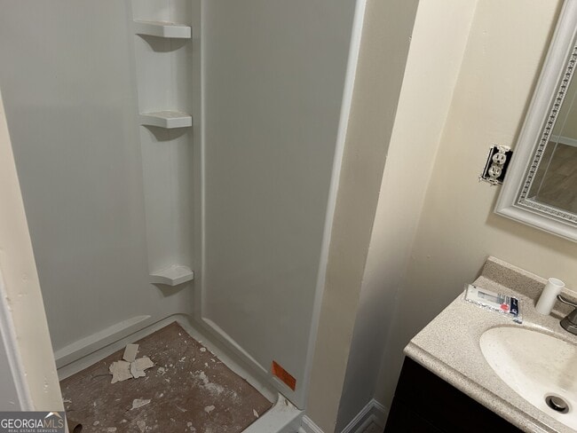 Building Photo - 207 Mt Moriah Rd