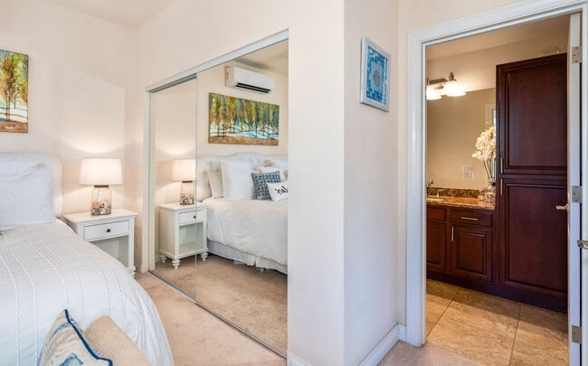 Building Photo - Beautiful Fully Furnished, 3 Bed/2 Bath Kai Ani Village Townhome