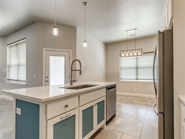 Building Photo - 3112 NW 184th Terrace