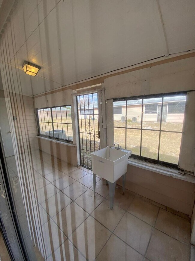 Building Photo - 4713 Almond Willow Dr