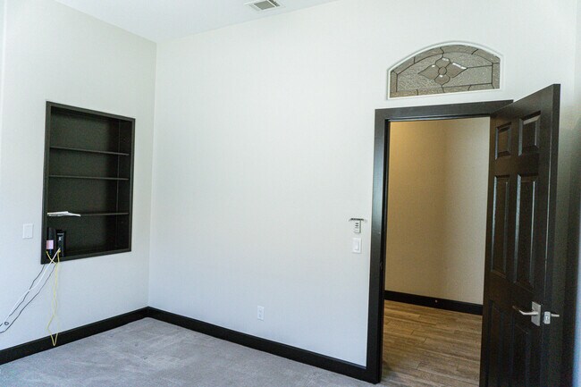 Building Photo - 82794 Odlum Dr