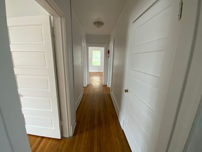 Building Photo - 505 East Rollins St