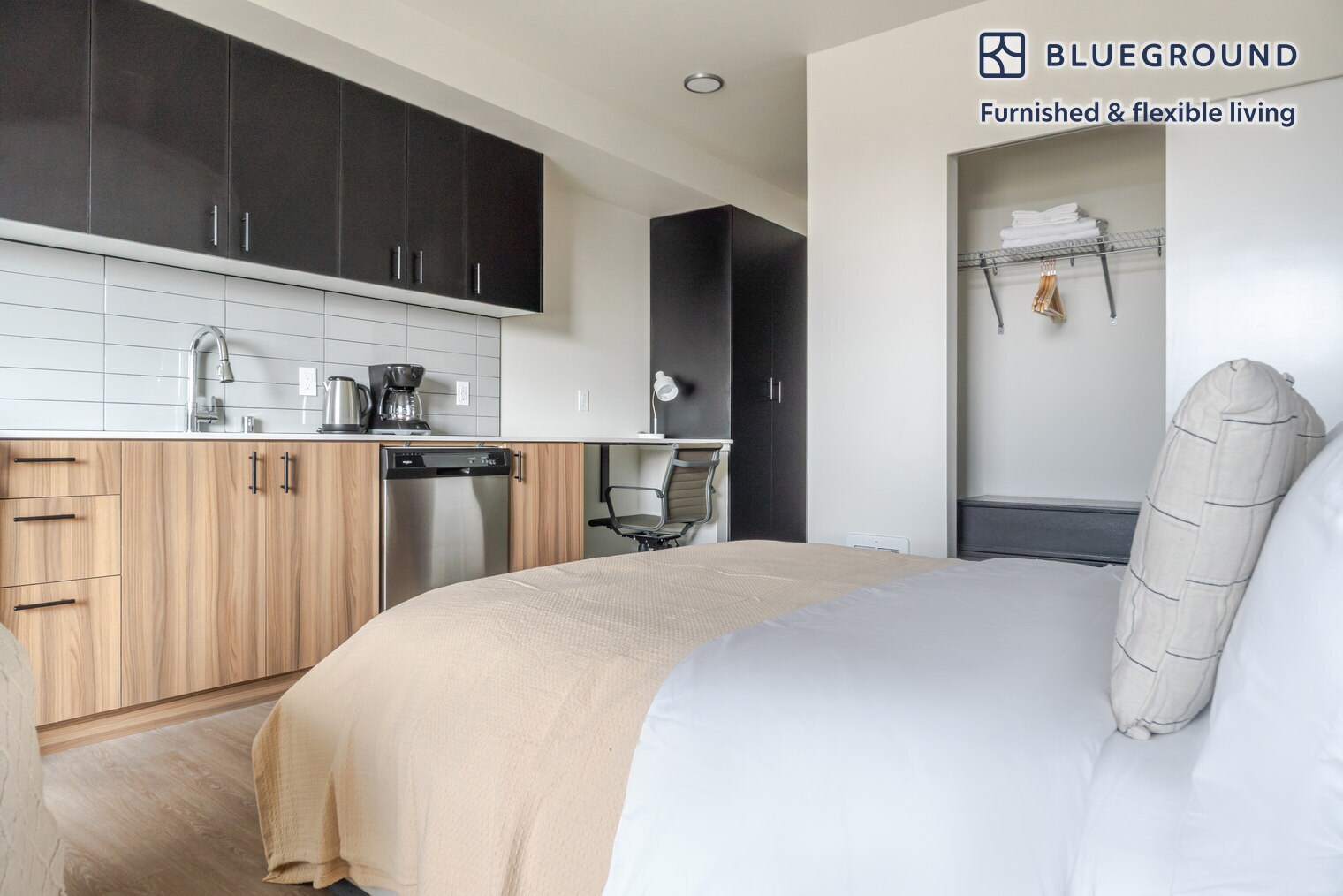 Building Photo - 18004 Midvale Ave N