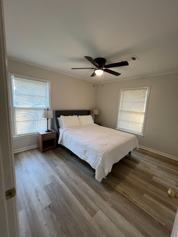 Building Photo - 120 Neal Ave