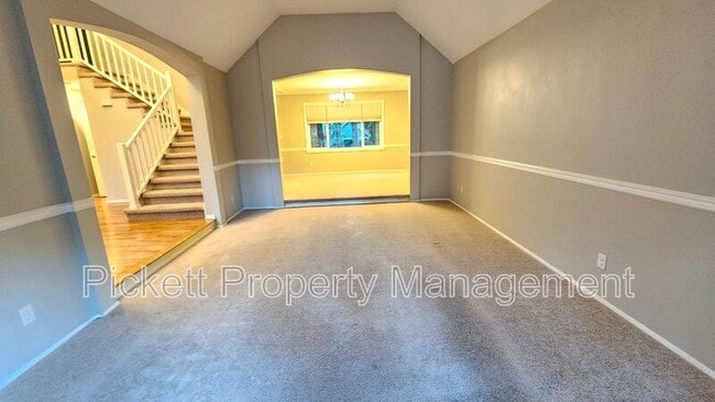 Building Photo - 6559 Gleneagle Ave SW