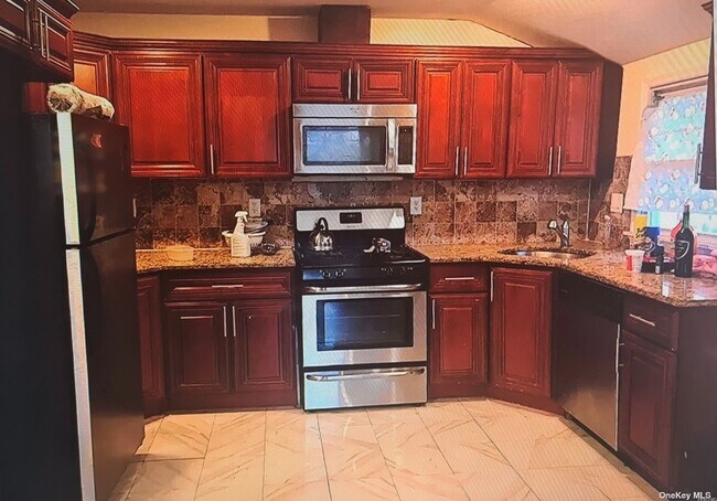 Building Photo - 138-22 248th St