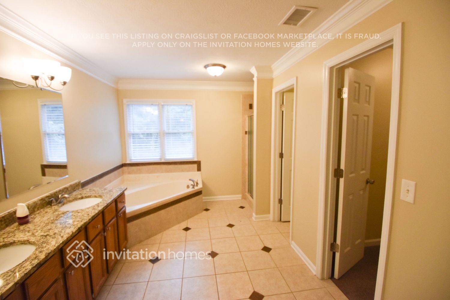 Building Photo - 1515 Twin Bridge Ln