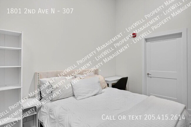 Building Photo - 1801 2nd Ave N