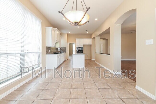 Building Photo - 2677 Pine Trail Dr