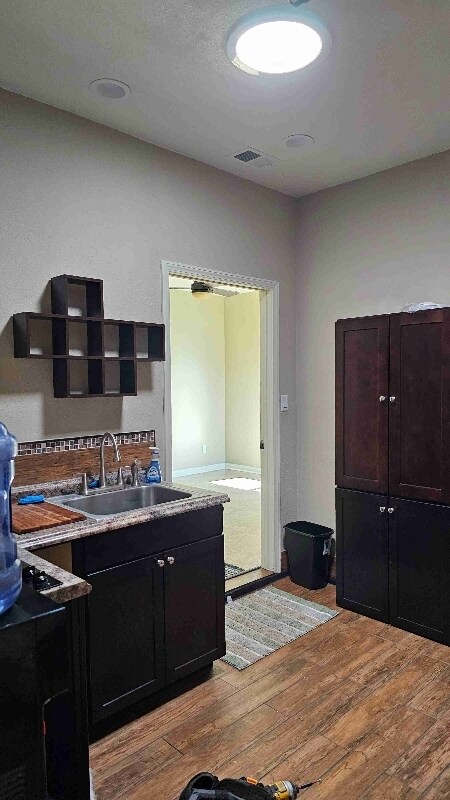 Building Photo - 27964 Mead Ct