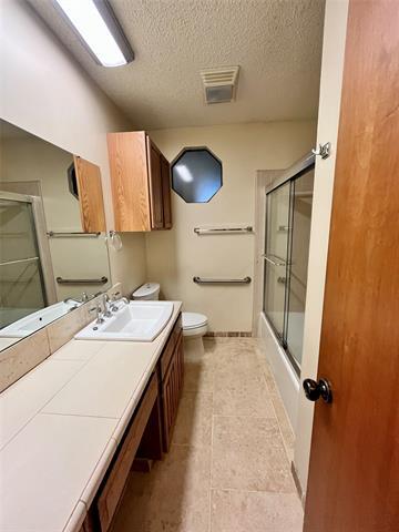 Building Photo - 3904 Woodbury Ct