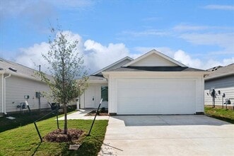 Building Photo - 3105 Campeiro Ave