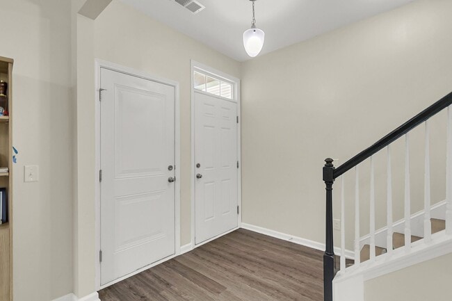 Building Photo - Beautiful Summerville Property for Rent!