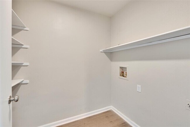 Building Photo - 8511 Fathom Cir