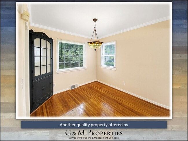 Building Photo - 3-Bedroom Single-Family - Walk to Strong/UofR!