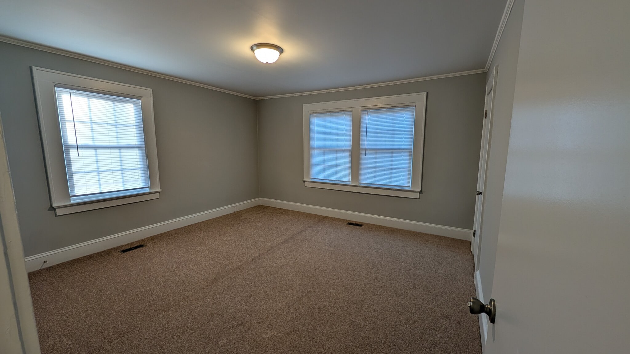 Bedroom 2 - 315 W Courtland Dr