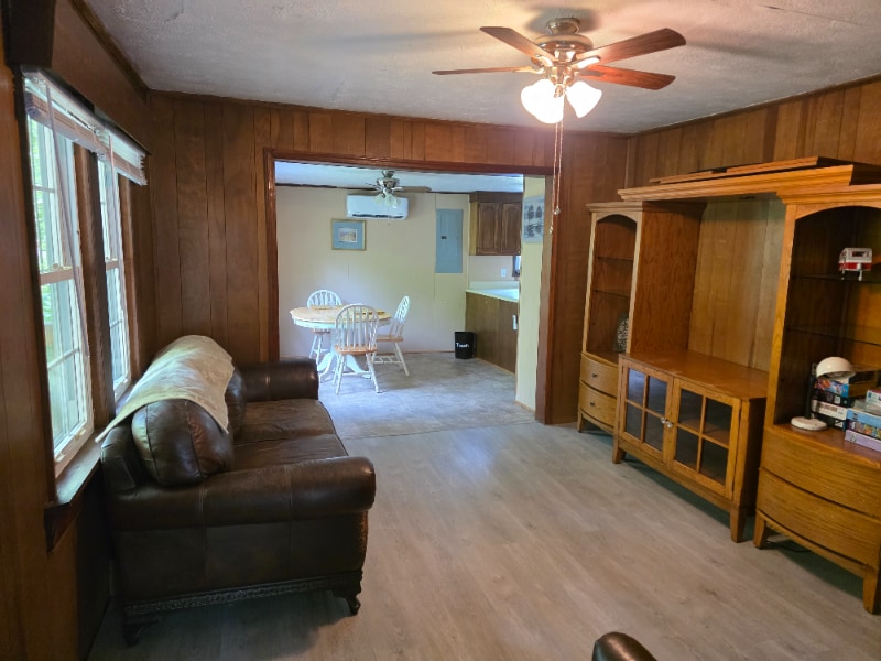 Building Photo - 332 Lytle Cove Rd