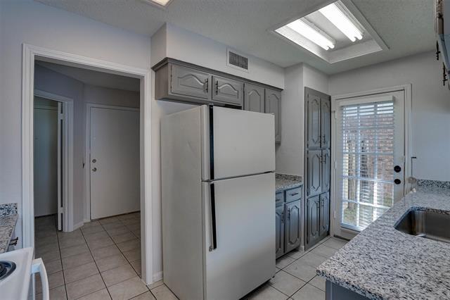 Building Photo - 760 Via Miramonte