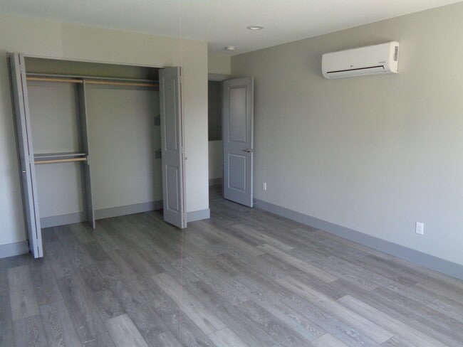 Building Photo - 1364 Northern Heights Loop NE