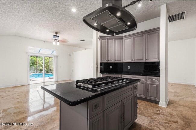 Building Photo - 2471 Coachman Lakes Dr