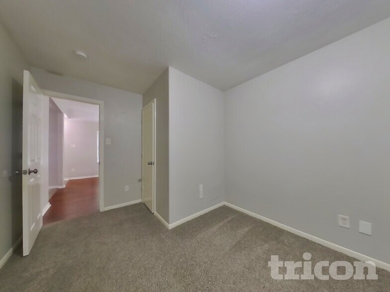 Building Photo - 16339 Noble Meadow Ln