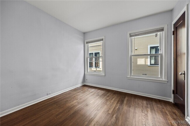 Building Photo - 414 Woodward Ave
