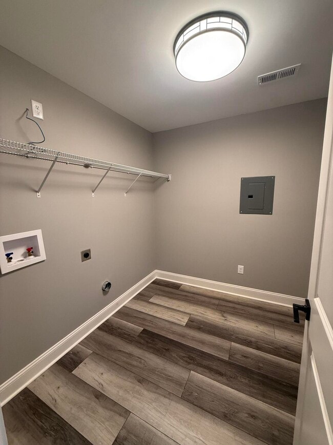 Building Photo - 3589 Harper Woods Ln