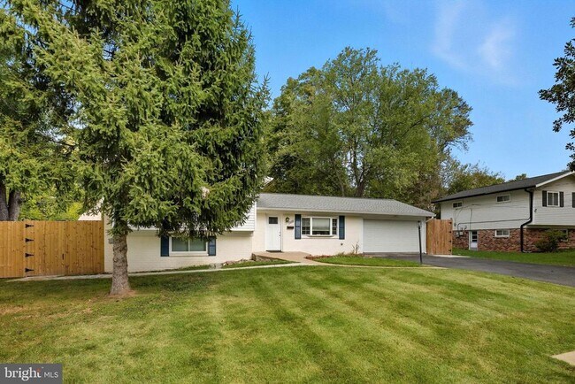 Building Photo - 7810 Kalorama Rd