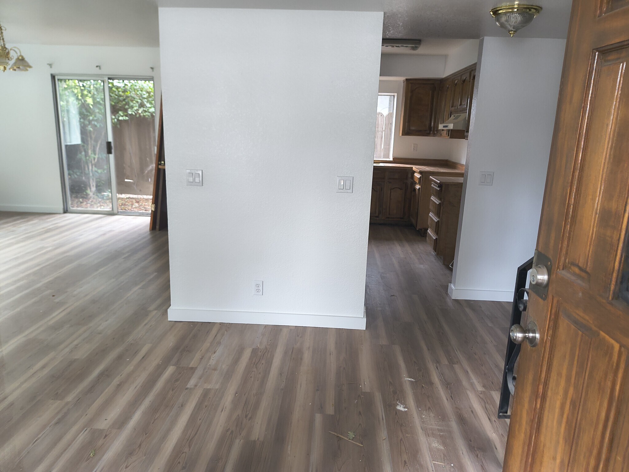 Building Photo - 310 Saint Michael Ct