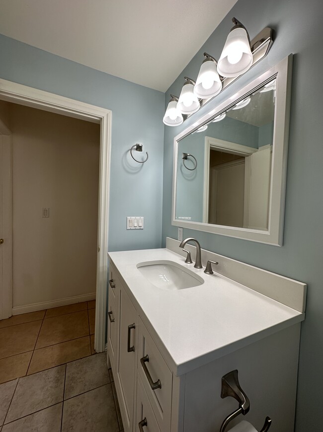 Upstairs bathroom - 19876 Observation Dr