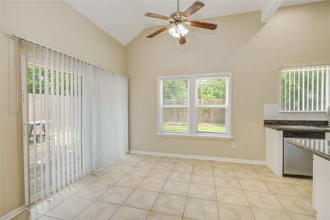Building Photo - 5006 Westfield Village Dr