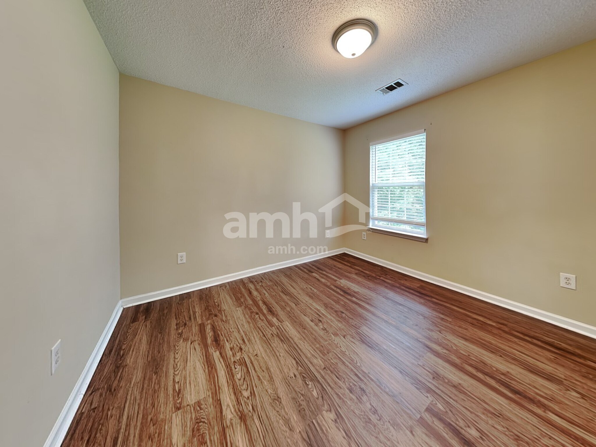 Building Photo - 3 Karsten Creek Dr