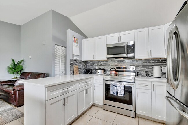 Building Photo - 5391 Alta Way