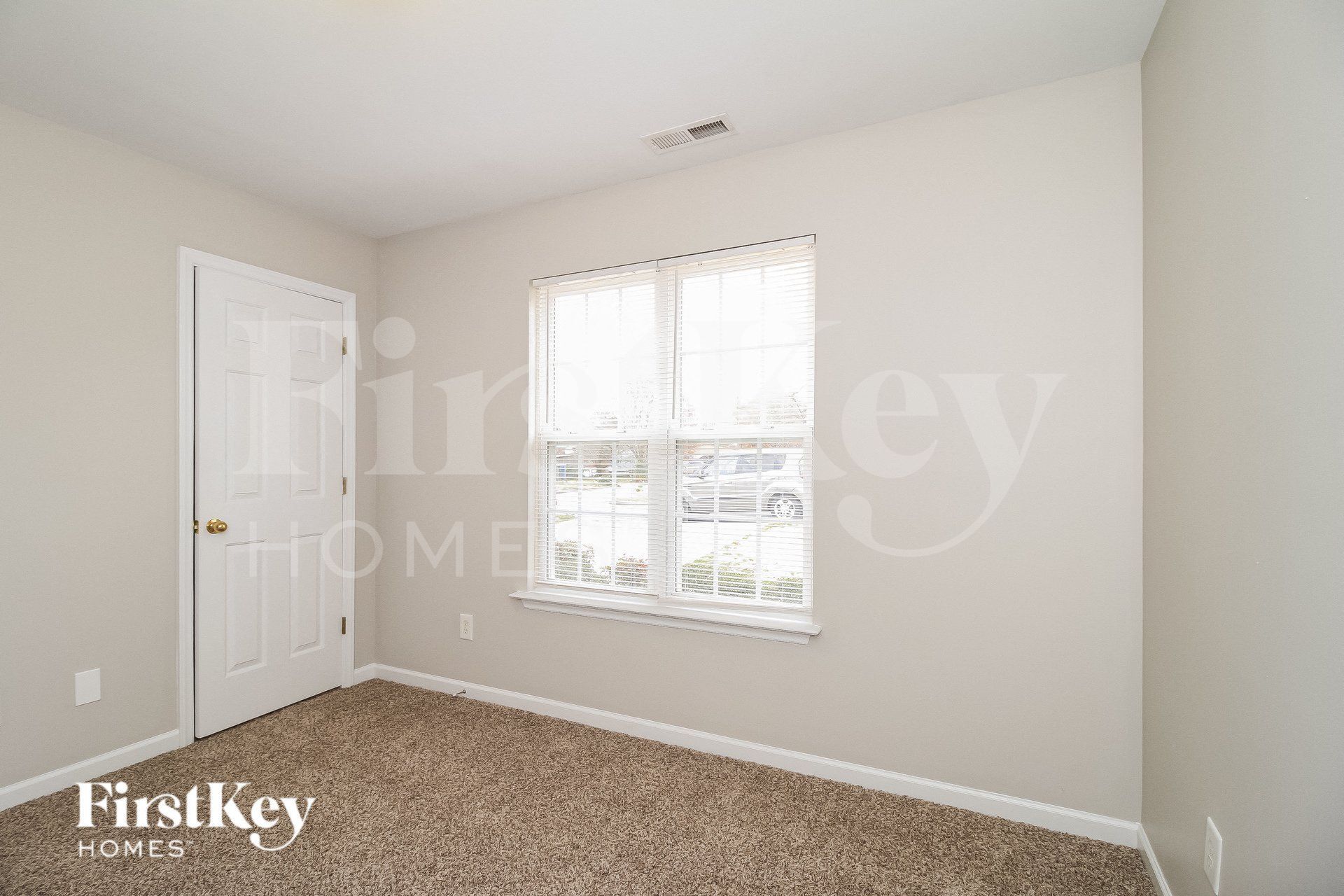 Building Photo - 329 Wright St