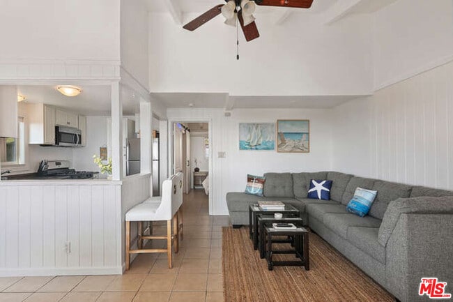 Building Photo - 22609 Pacific Coast Hwy