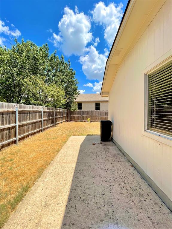 Building Photo - 3761 Top Rock Ln