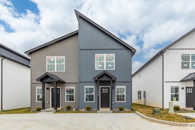 Building Photo - 110-A Aviator Cir