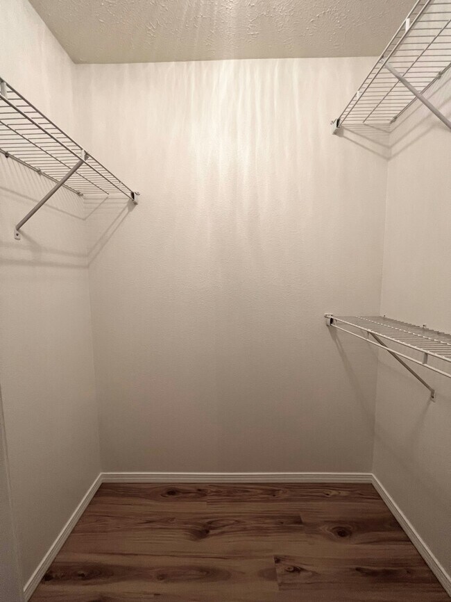 Building Photo - 1018 N 25th St