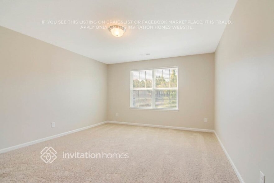 Building Photo - 6813 Planting Ct