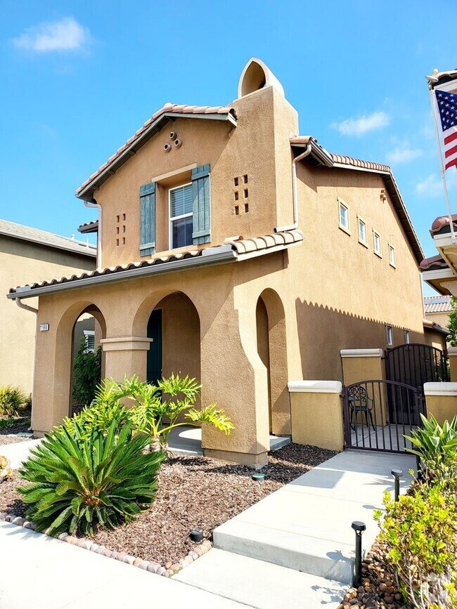 Building Photo - Otay Ranch 3 bedroom 2.5 bath 1917 sqft 2 ...