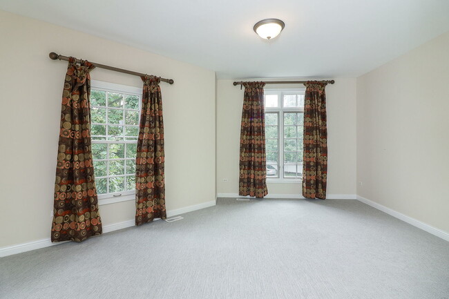 Building Photo - 4171 Royal Mews Cir