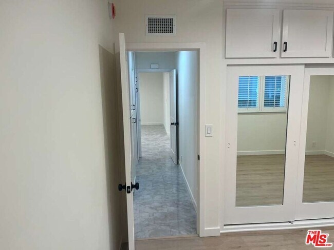 Building Photo - 8310 Pershing Dr