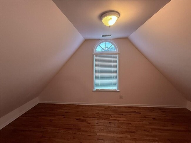 Building Photo - 5730 Devonshire Way